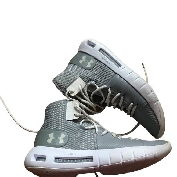 Under Armour ladies size 8 basketball shoes excellent condition - Picture 3 of 5